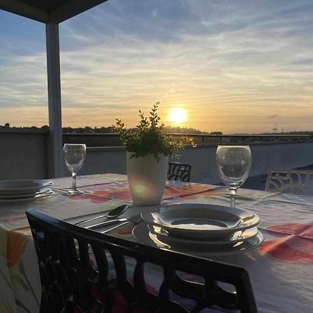 Aimar Atico Duplex Playa La Pineda Port Aventura Leilighet Eksteriør bilde